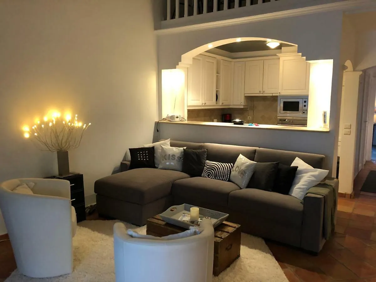 Perrine Duplex Apartment Saint-Tropez